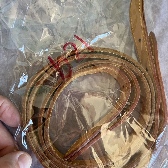 Louis Vuitton Vachetta Adjustable Strap Set 32” b21 - Picture 15 of 15